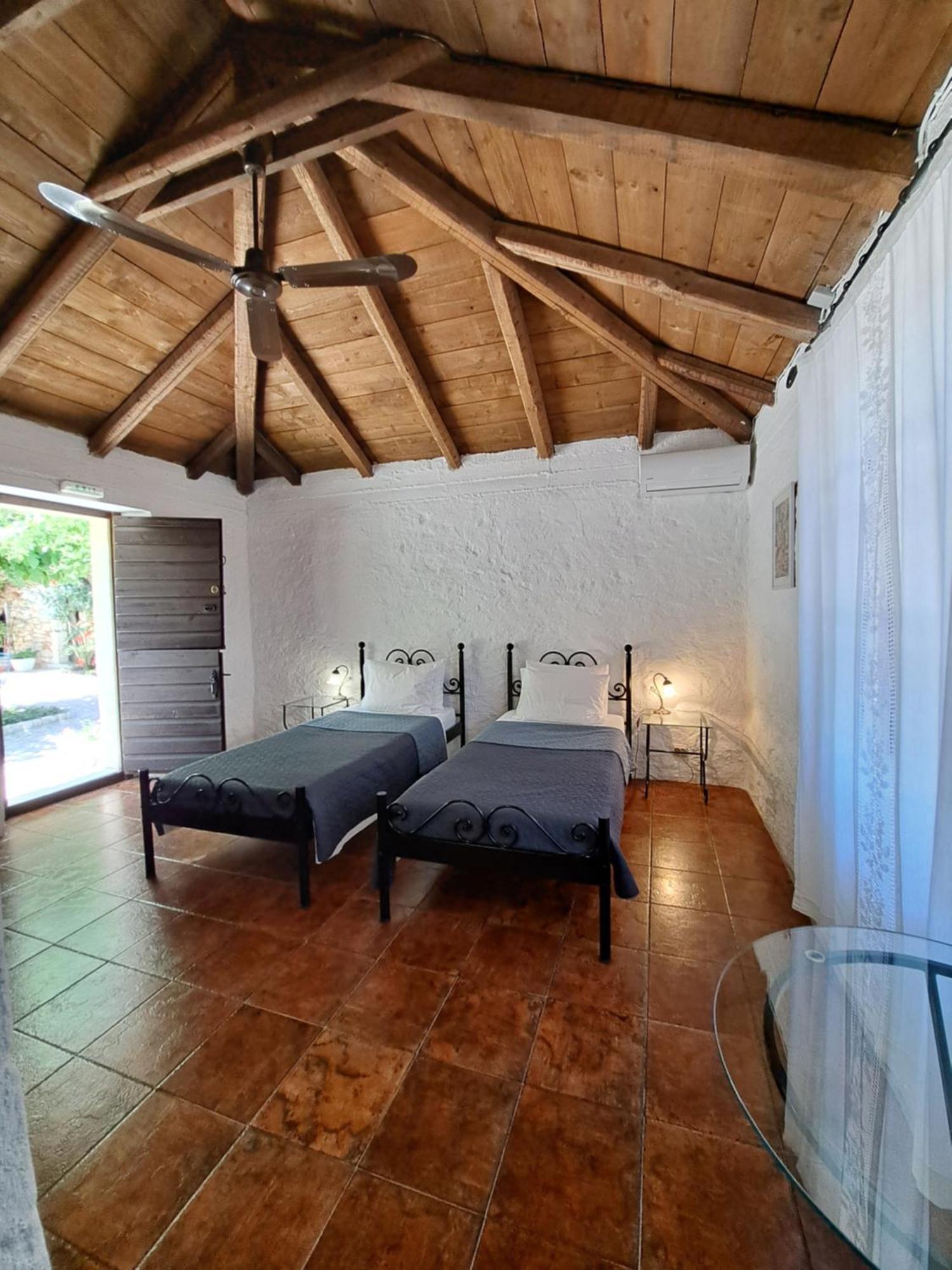 Tsivouli Accommodation Λιθακιά Εξωτερικό φωτογραφία